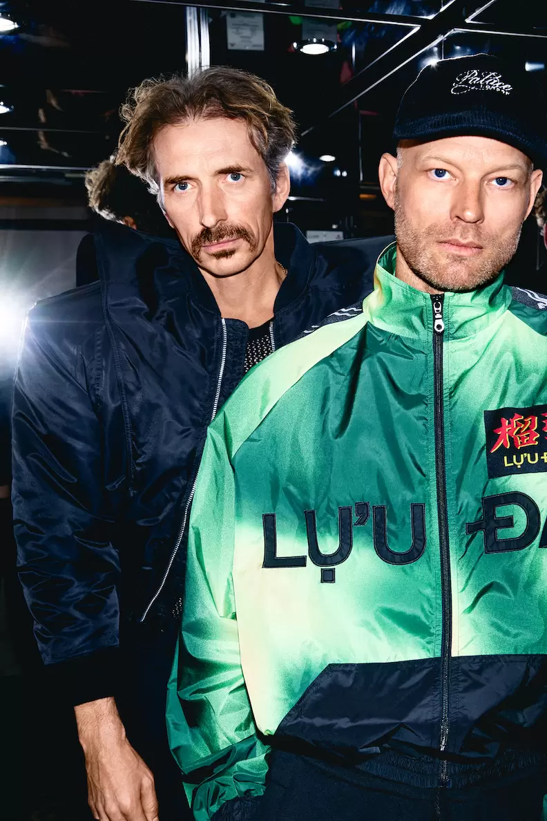 SURREAL PARK E BOMA REALIZAM MEGAFESTA EM SC NO DIA 6 DE JUNHO COM ARTBAT, ARGY, JORIS VOORN, CHRIS STUSSY, RATIER E MAIS