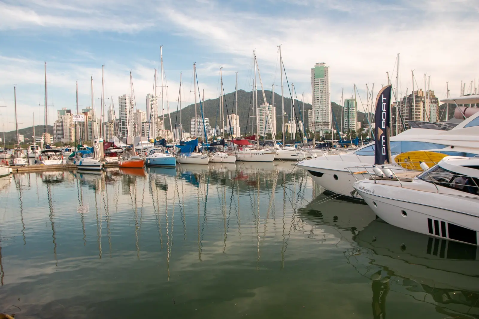 Blue Nautical HUB Brasil traz especialistas mundiais e rodadas B2B para a Economia do Mar do país