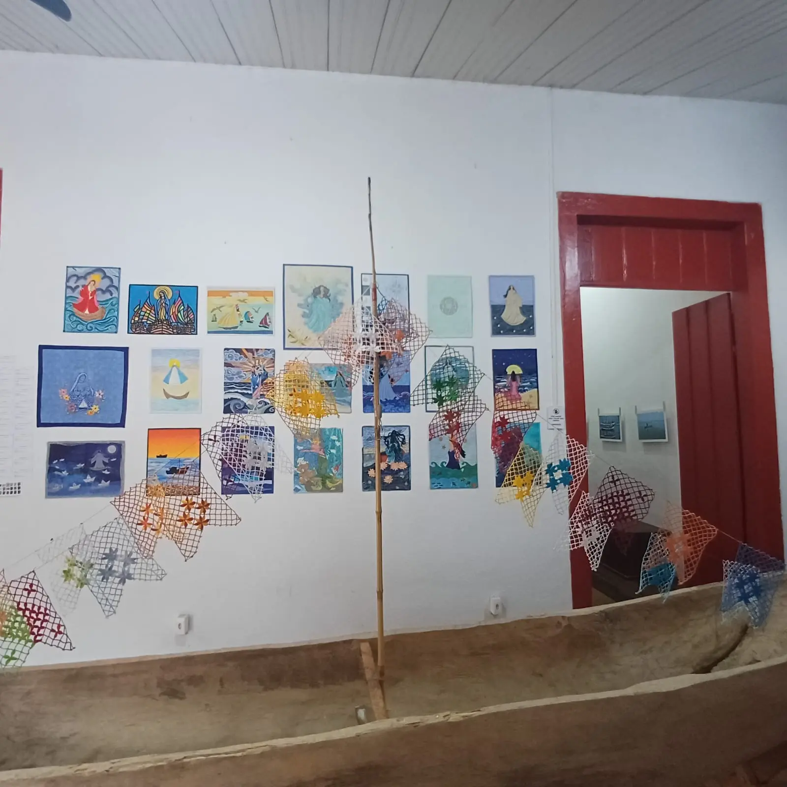 Últimos dias para conferir a exposição “Navegando com o Cortejo” em celebração à Nossa Senhora dos Navegantes em Sambaqui