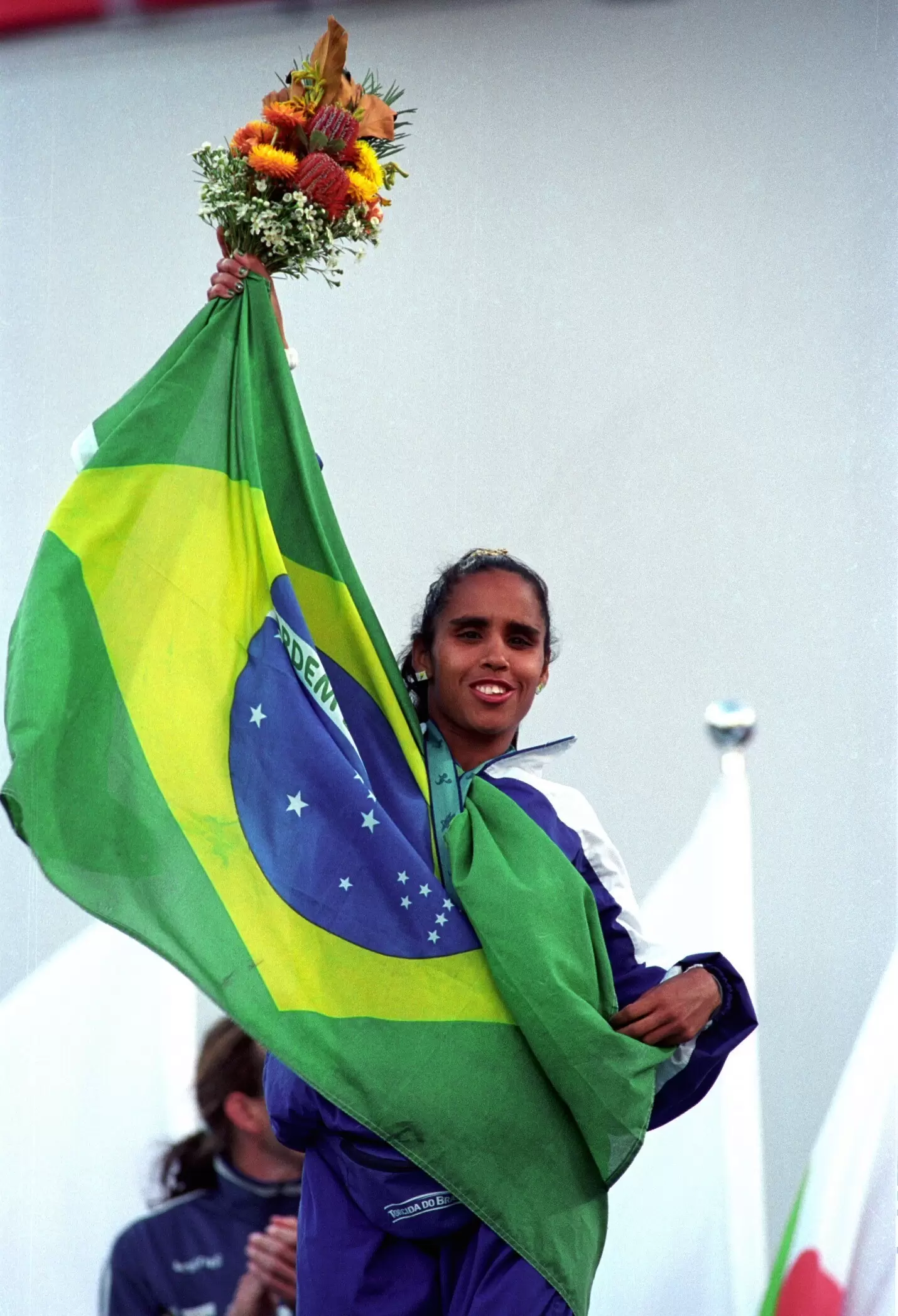 Tetracampeã paralímpica Adria Santos recebe hoje medalha em reconhecimento ao trabalho pela inclusão em Joinville