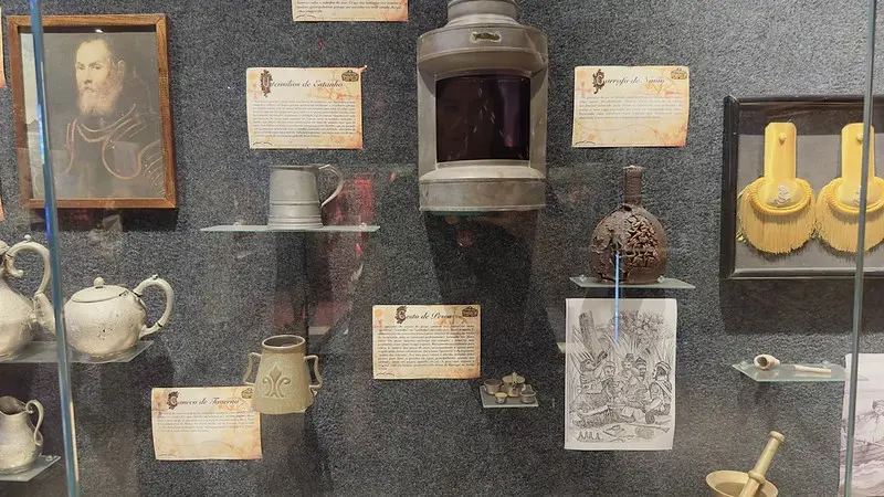 Objetos originais em parque de SC revelam como piratas cruzavam os oceanos