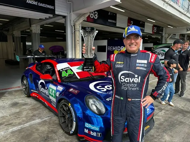  Piloto de Santa Catarina acelera rumo a mais um desafio na Porsche Cup Brasil