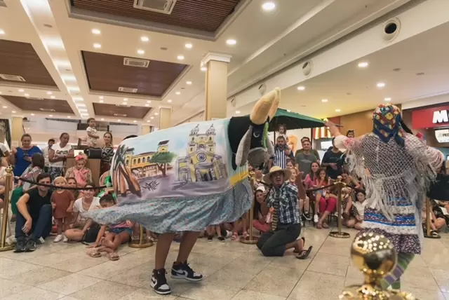 Aniversário de Florianópolis tem programação que celebra cultura e costumes da cidade no Villa Romana Shopping