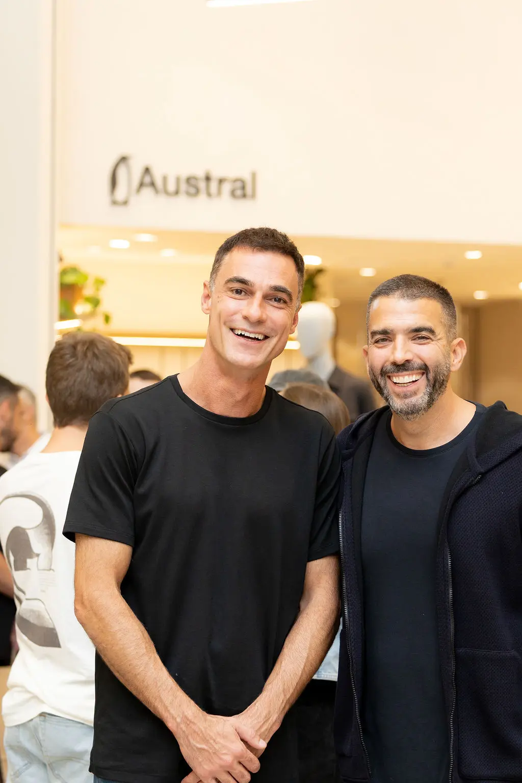 Balneário Camboriú recebe marca de moda masculina Austral