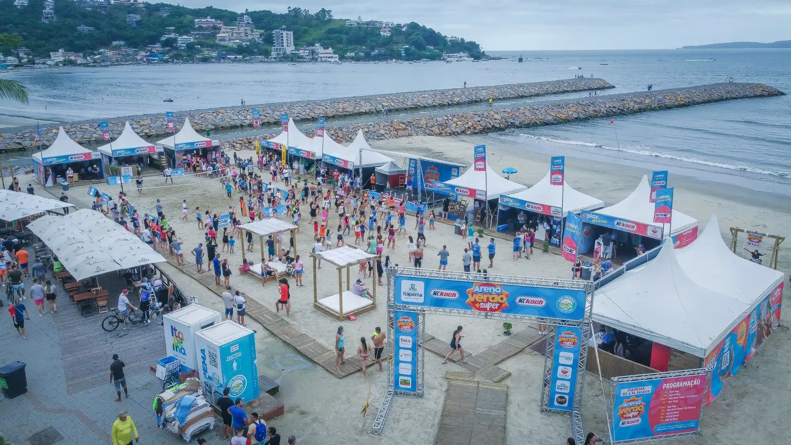 Grupo Koch realiza Arenas de Verão, em Itapema e Bombinhas