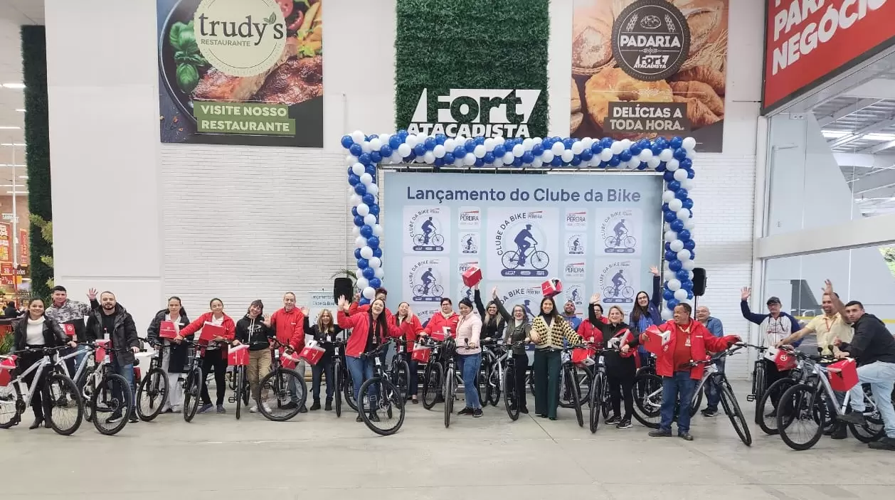 Projeto Clube da Bike entrega mais de 50 bicicletas em São José
