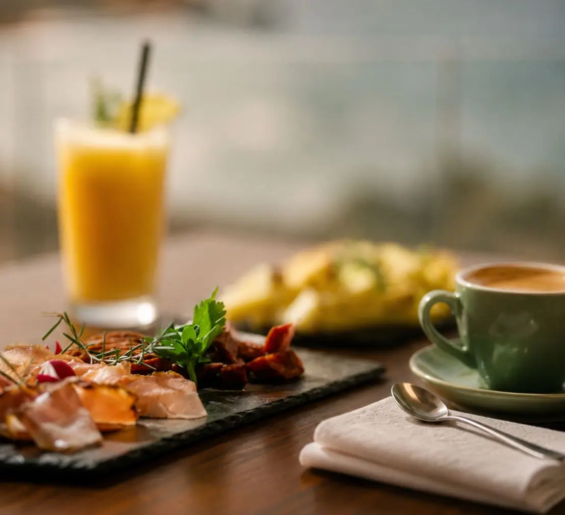 Lido di Mare lança Breakfast Mediterrâneo com vista para o mar na Praia do Estaleirinho