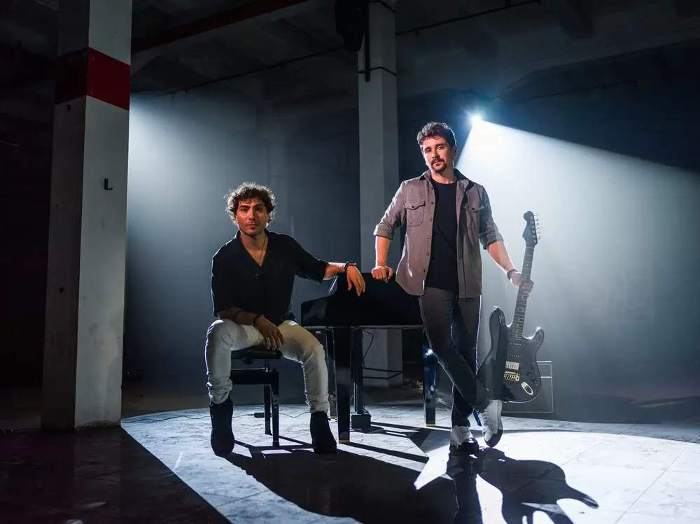 SHED Club apresenta show de Bruninho & Davi nesta sexta-feira