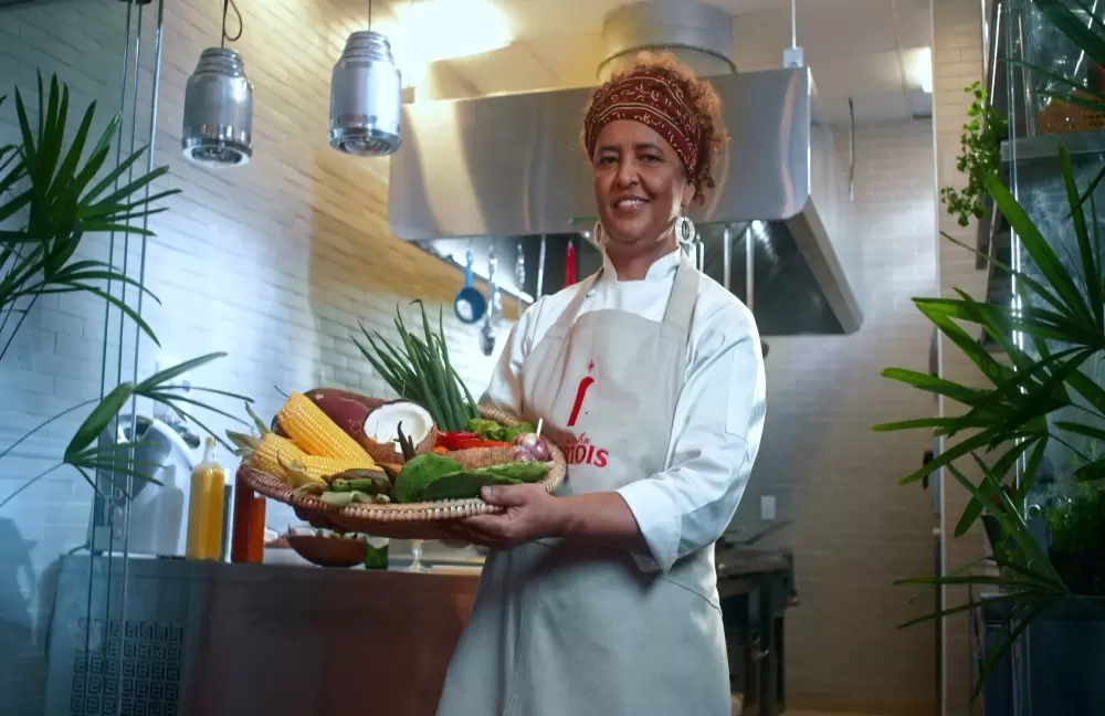 Chef Fabio Espinosa recebe Ieda de Matos no Fiori Convida