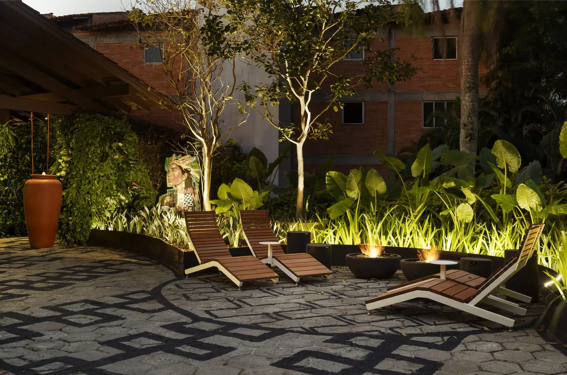 Jardins Freedom brilham na CASACOR SC 2024: Um espaço de Natureza e Arte no ambiente de Ana Trevisan