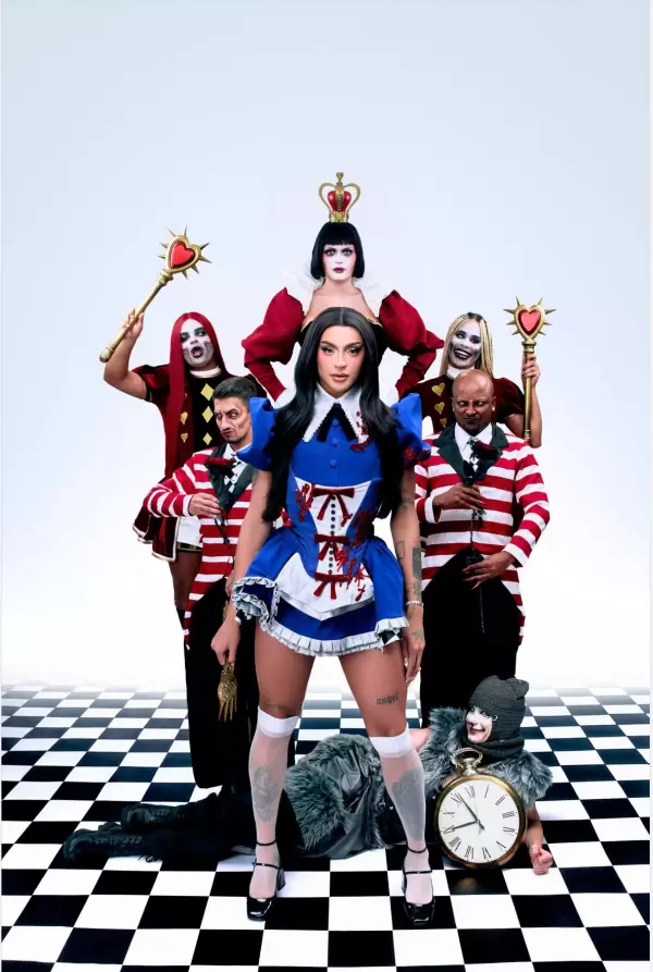 Pabllo Vittar chega a São José com turnê do “Halloween da Pabllo”