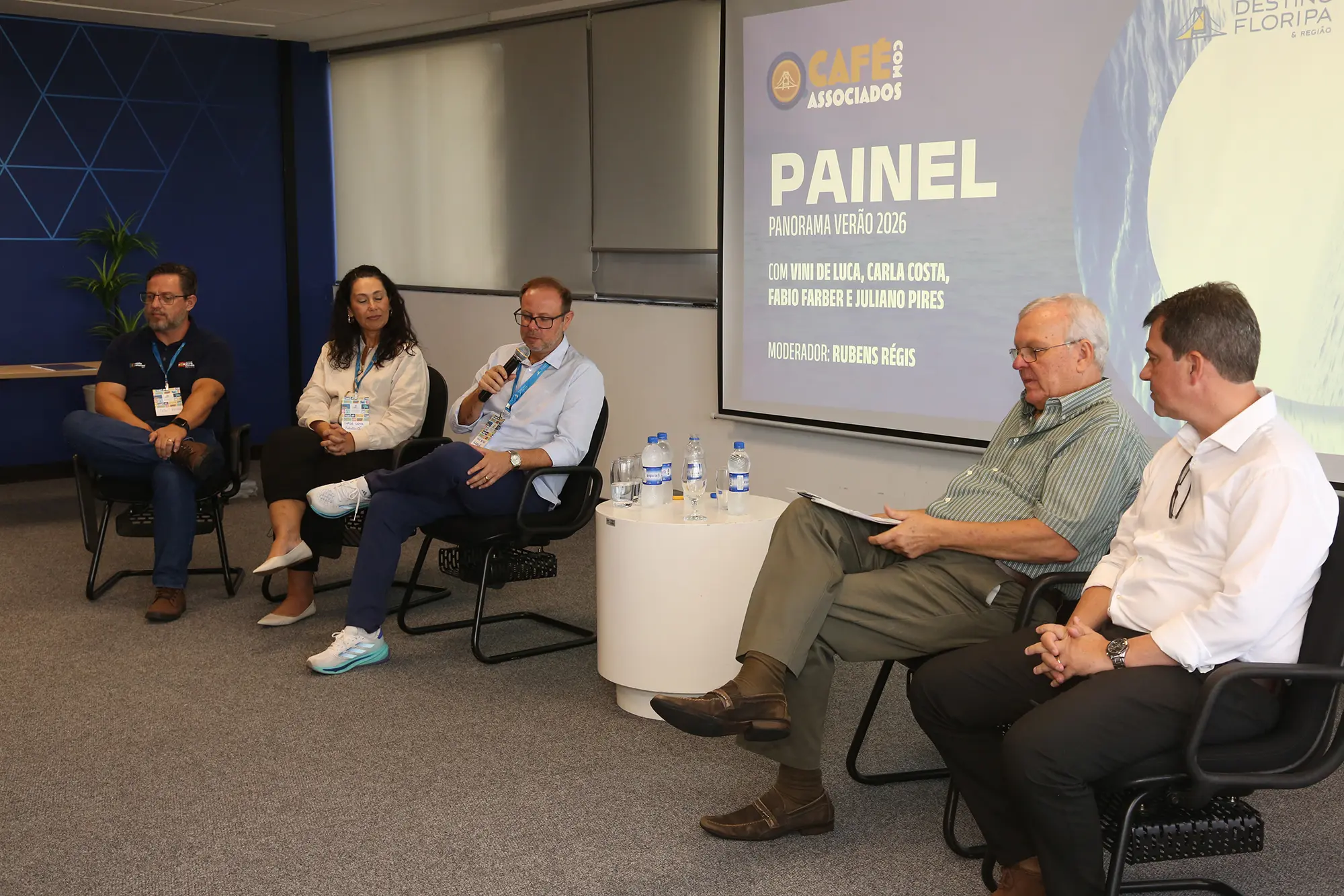 Café com Associados do Destino Floripa & Região debate resultados do Verão 2026 e estratégias para a próxima temporada