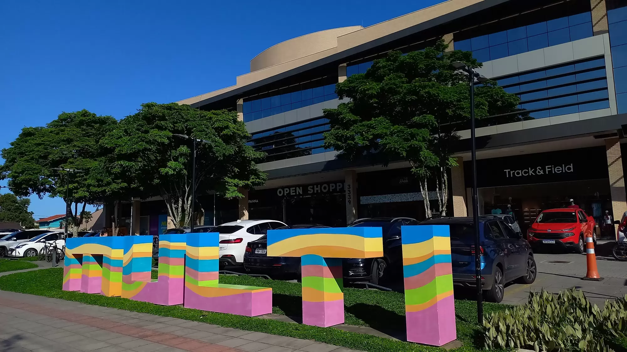 Lavanderia pet friendly integra mix de operações do MULTI Open Shopping