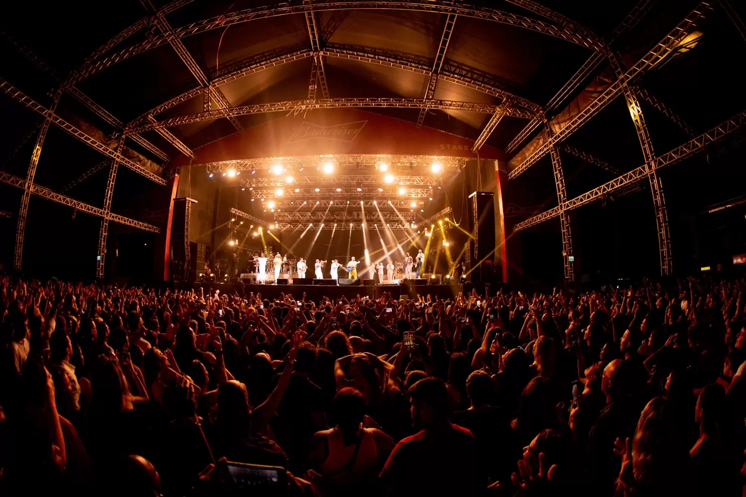 Agenda de agosto do Stage Music Park reúne programação especial com atrações nacionais do Rock, Pagode e Funk