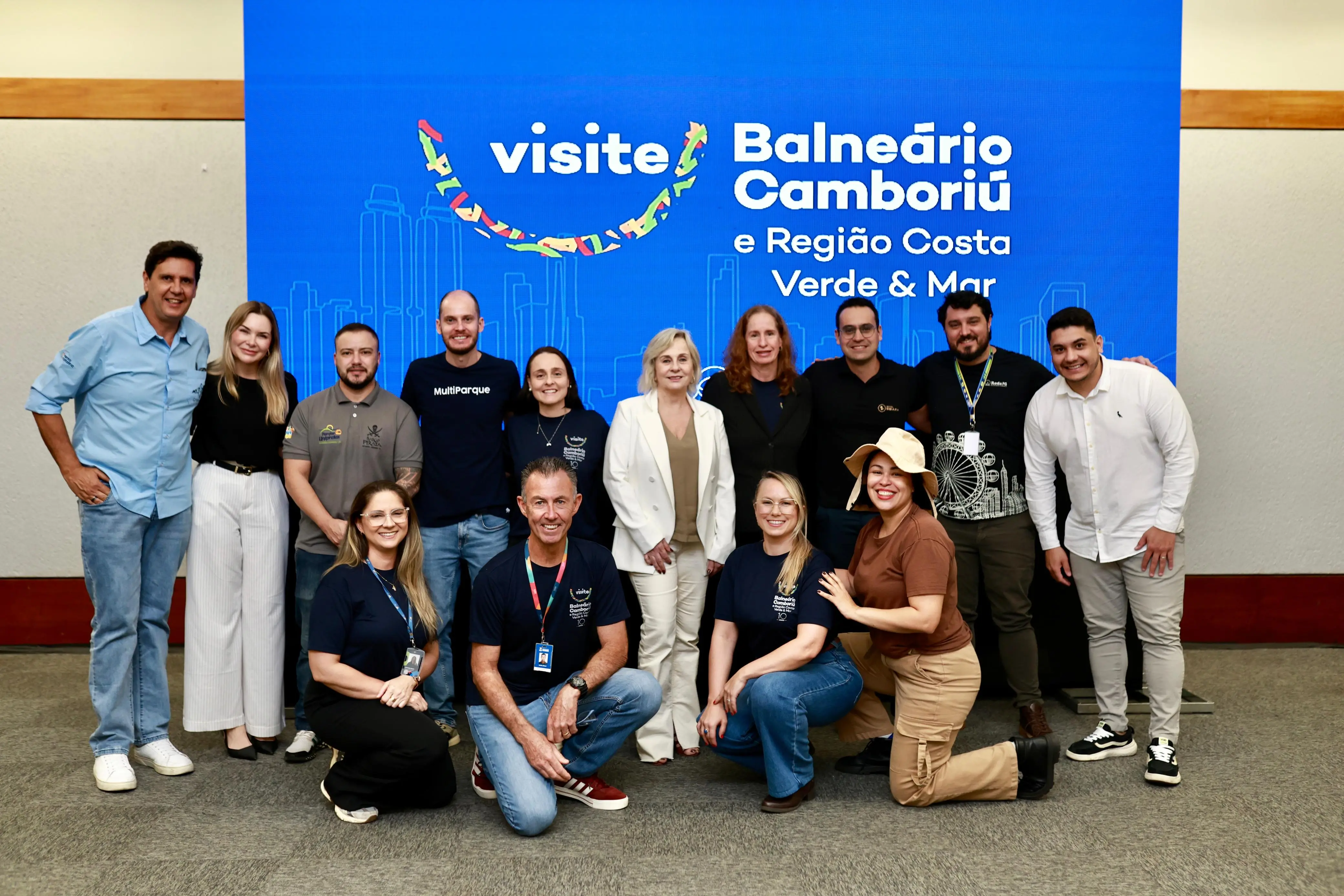 Visite BC e Região Costa Verde & Mar capacita quase 200 profissionais e supera 2,1 mil atendimentos em Brasília e Goiânia