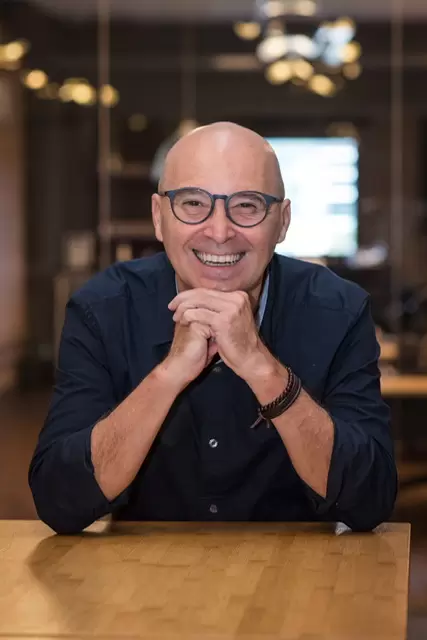 Oka Floripa recebe hoje a palestra “O Código da Mente Estratégica Feminina” com Adonai Zanoni