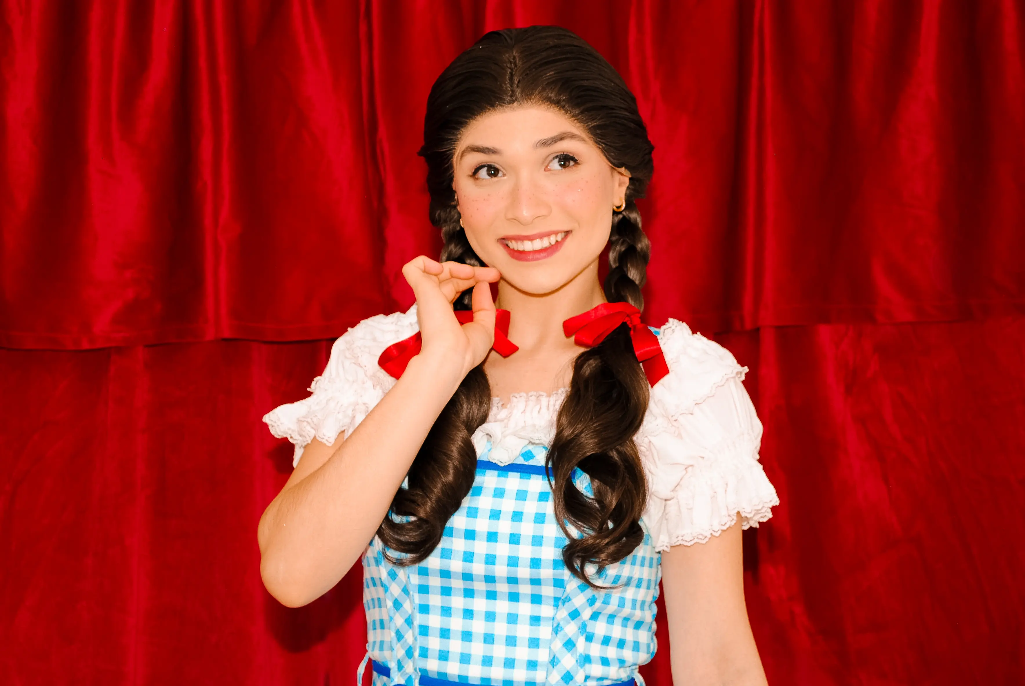 Espetáculo interativo gratuito convida crianças a mergulhar no universo de O Mágico de Oz