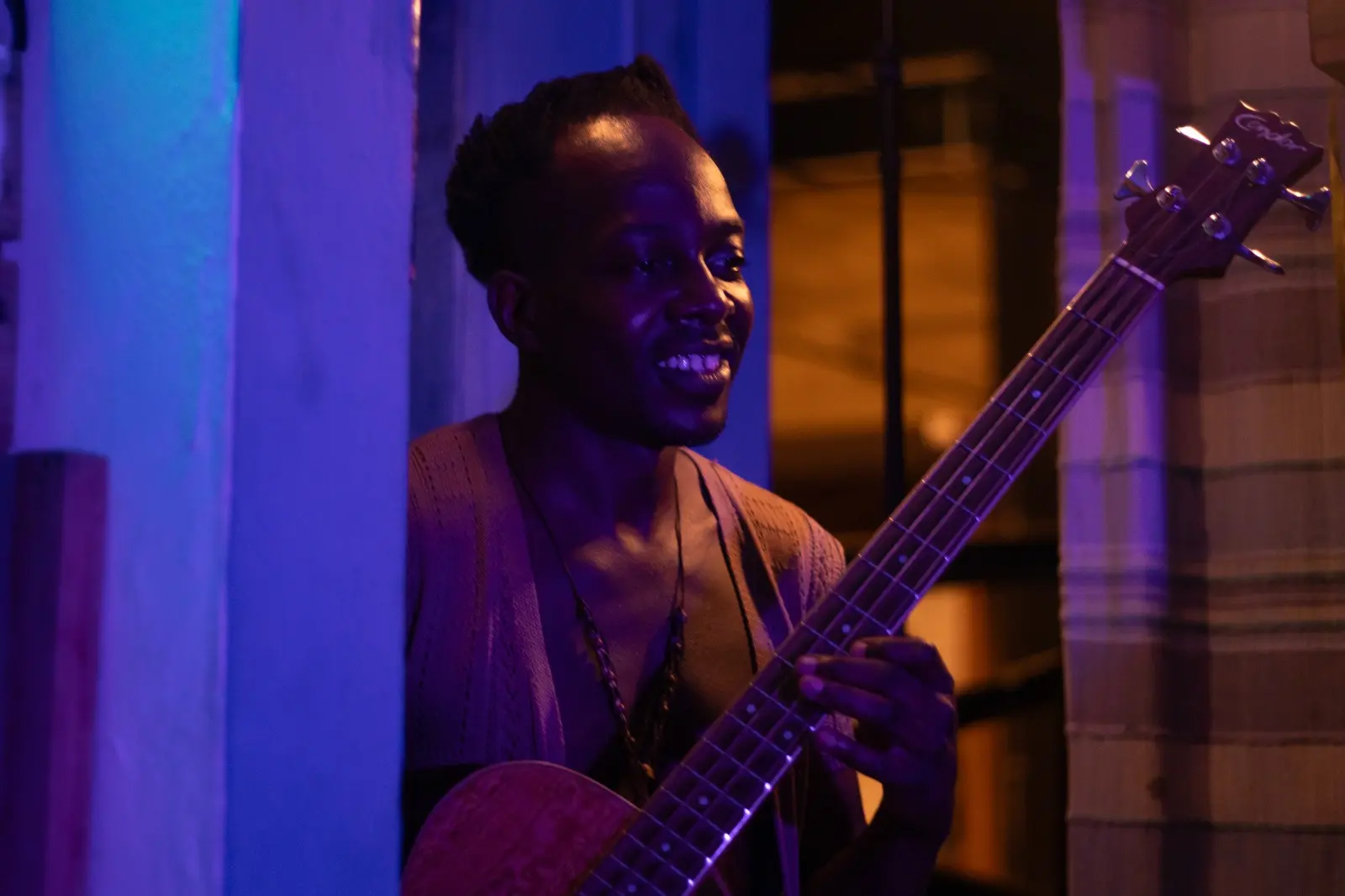 Ossca e François Muleka apresentam Quarta Sinfônica, dia 8 de abril, em Florianópolis
