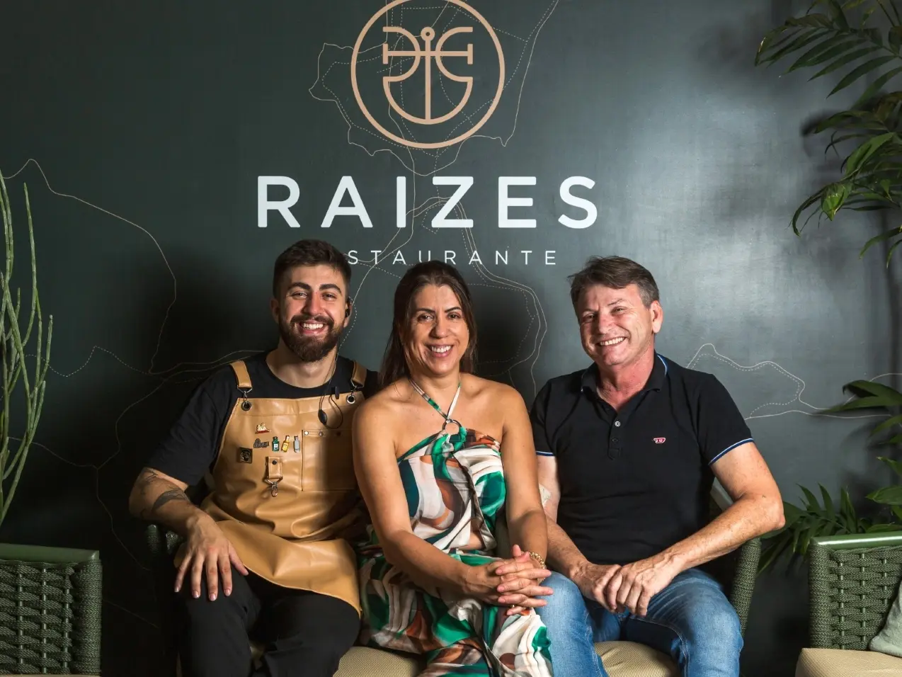 Raízes celebra três anos com evento especial na orla de Coqueiros, em Florianópolis