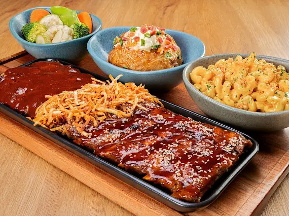 Outback transforma o hábito de compartilhar em novas experiências à mesa com combinações inéditas de seus pratos mais pedidos