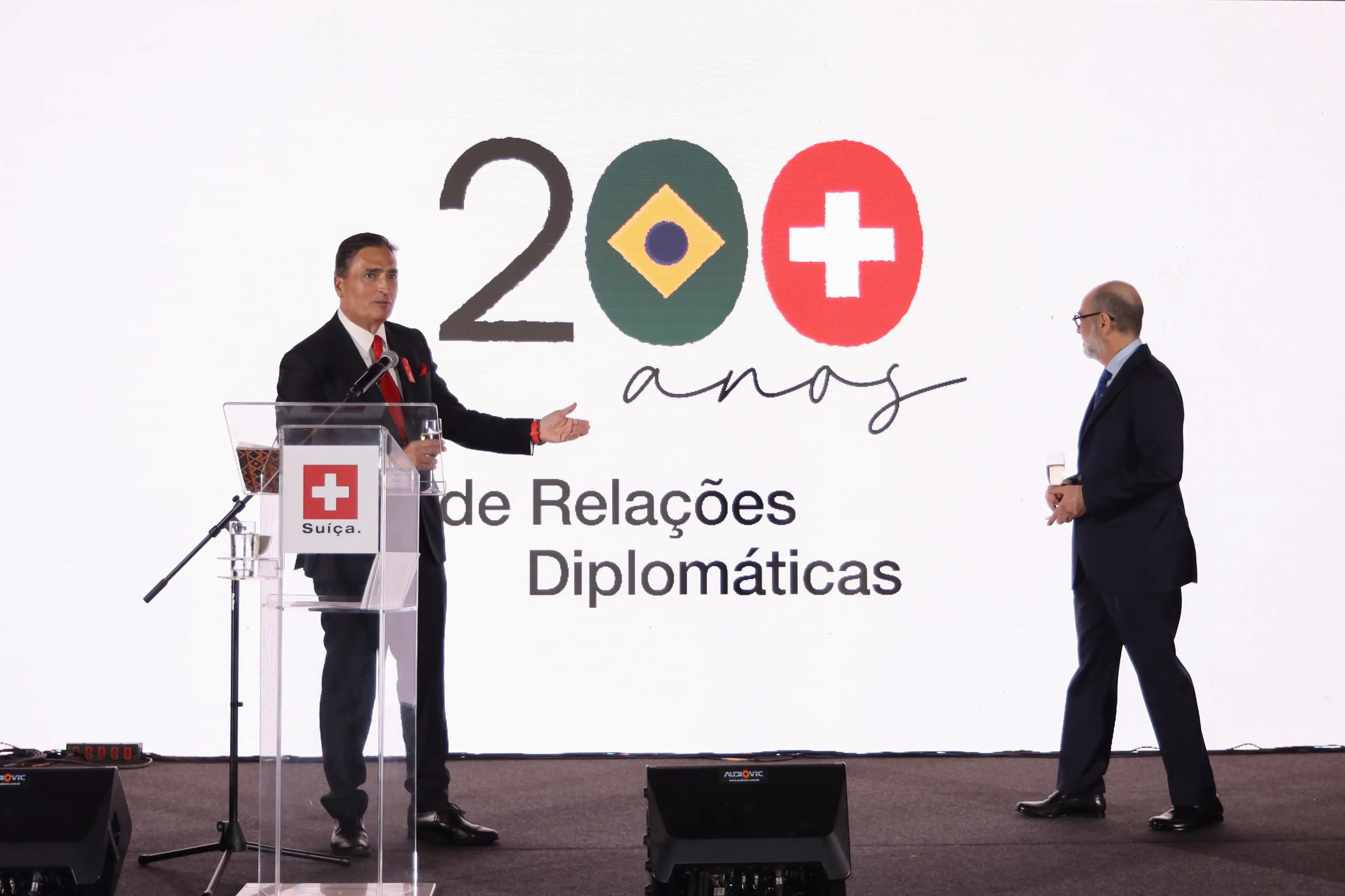 Data Nacional da Suíça reúne sabores da Amazônia e anuncia bicentenário Brasil-Suíça para 2027