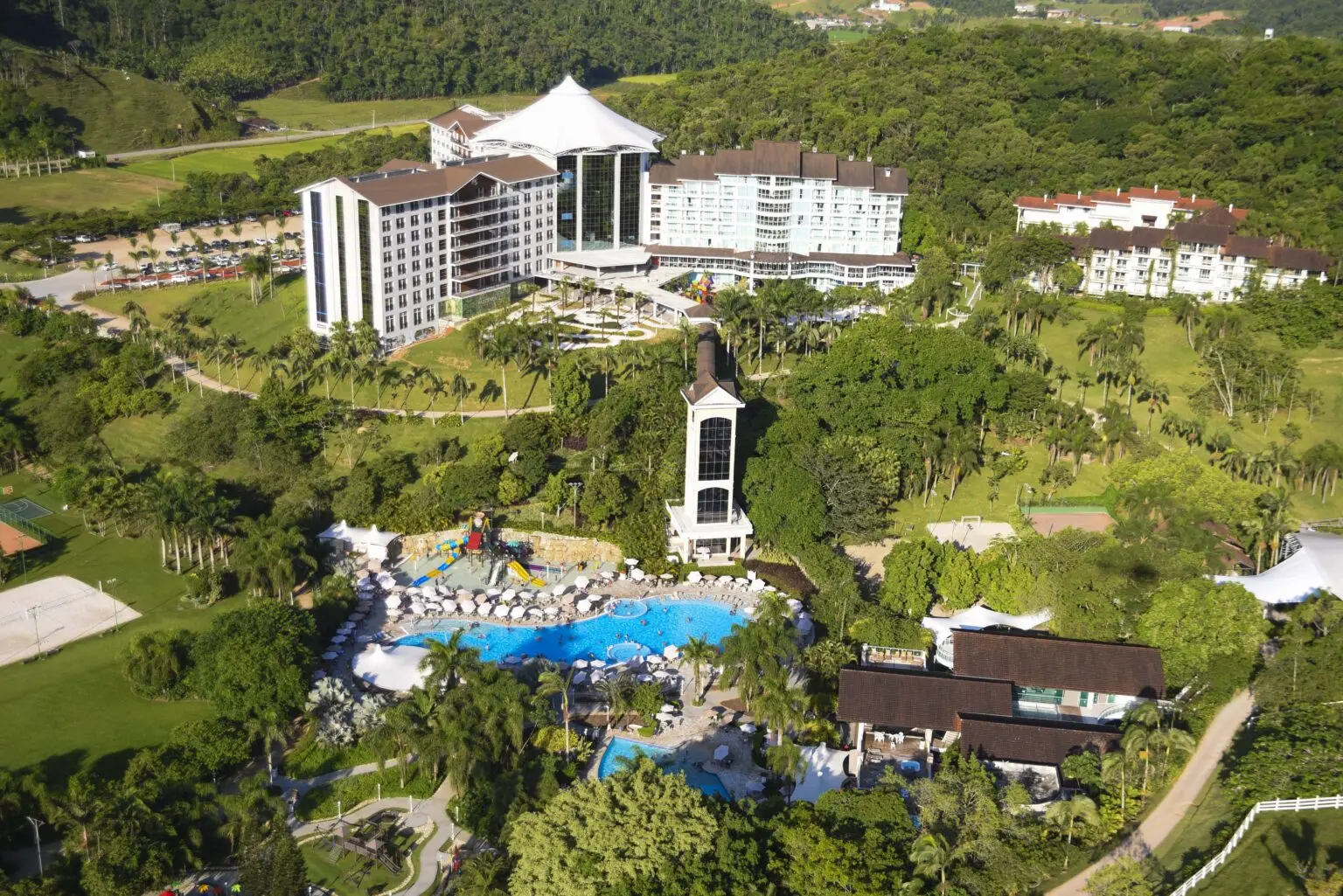 Contra a sazonalidade: Fazzenda Park Resort atinge a maior ocupação da história