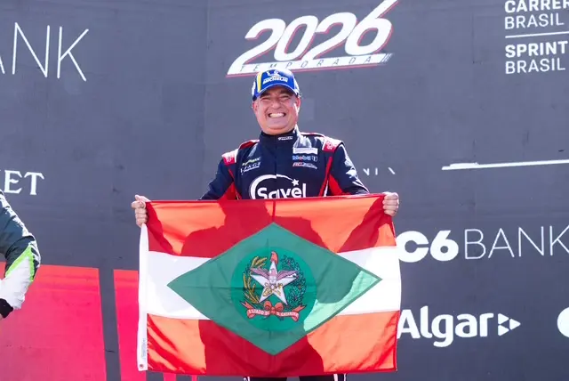  André Gaidzinski conquista dois pódios no Autódromo Velocitta, disputando na elite da Porsche Cup Brasil