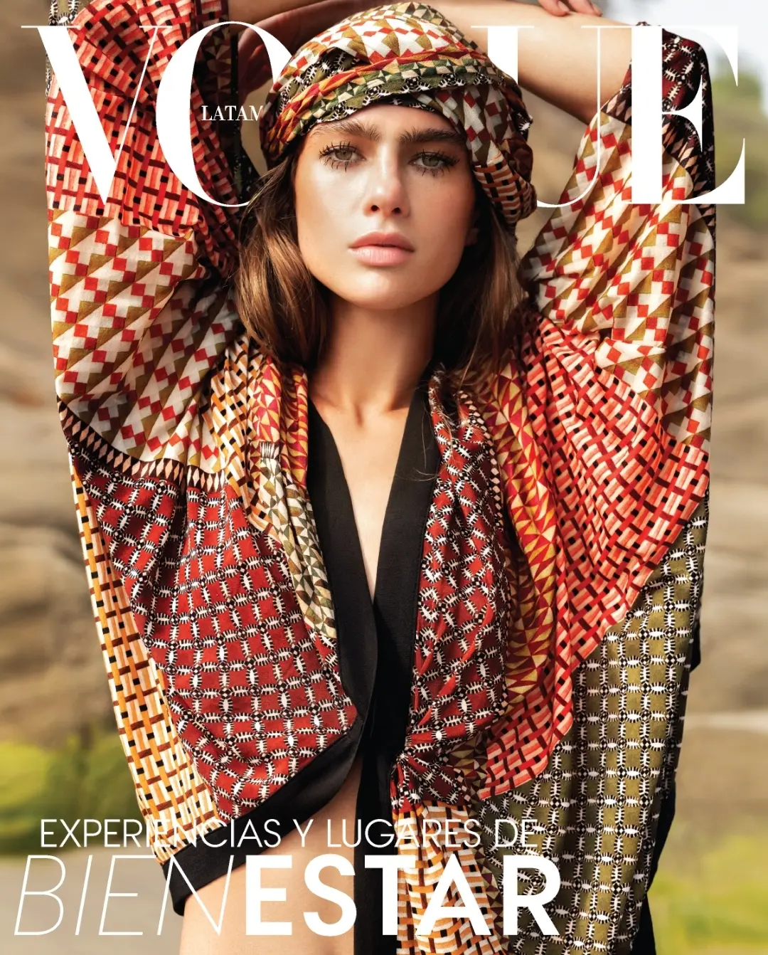 Modelo catarinense volta à revista Vogue em editorial para a edição latino-americana