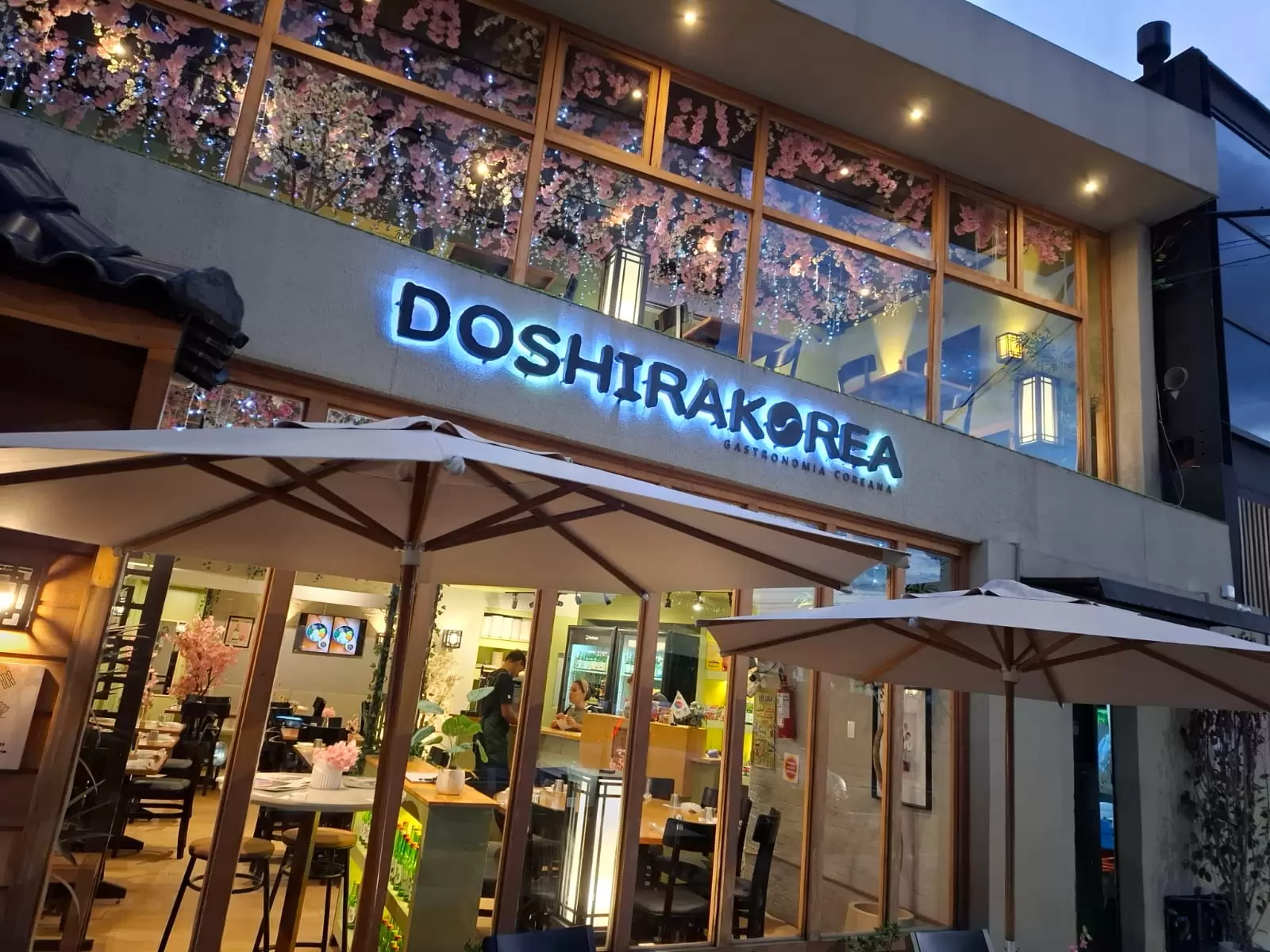 DoshiraKorea prepara noite especial de Dia dos Namorados com ambientação inspirada nos K-Dramas