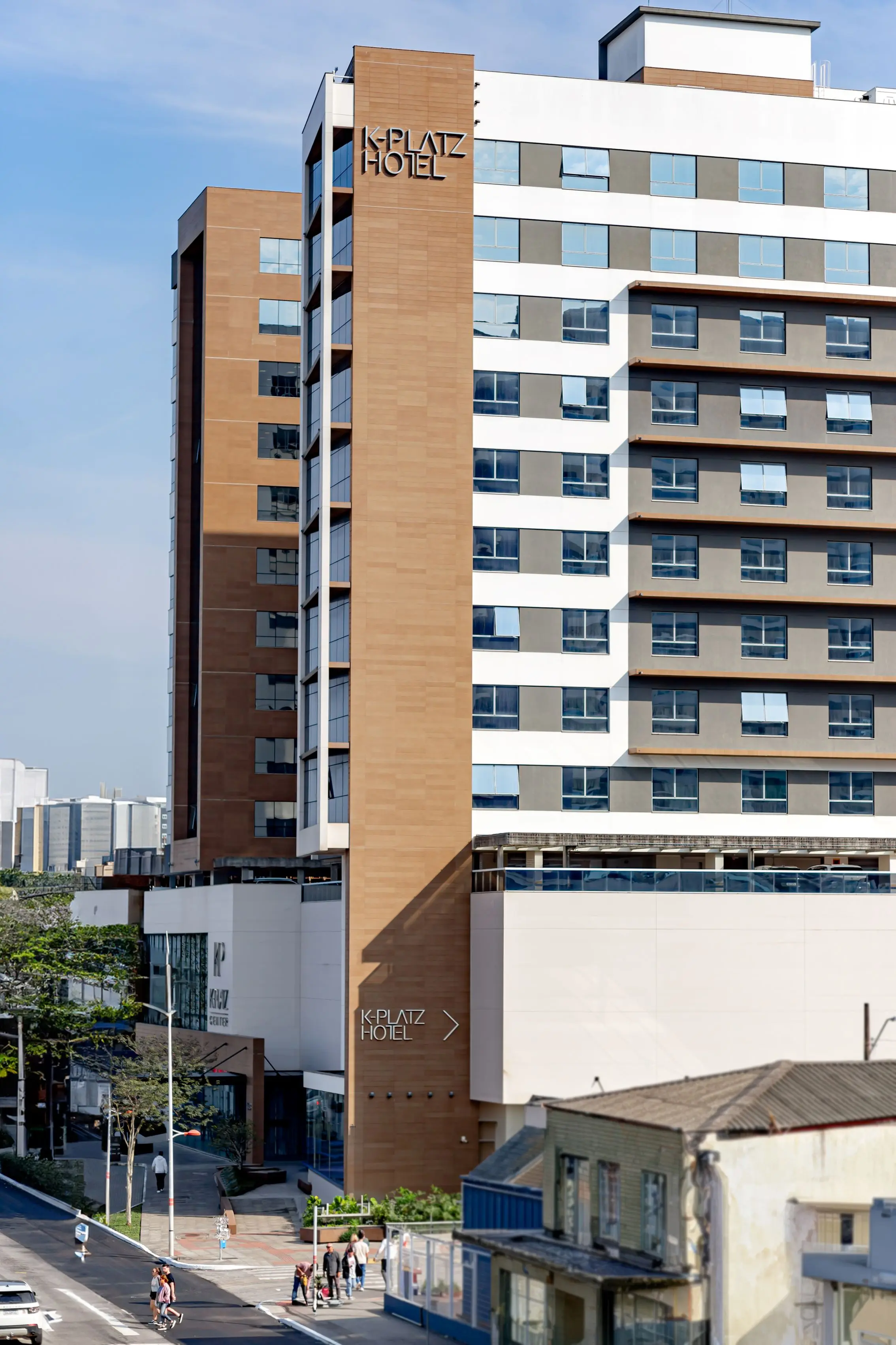 K-Platz Hotel alcança nota 9,6 na Booking.com e reforça posicionamento no mercado hoteleiro