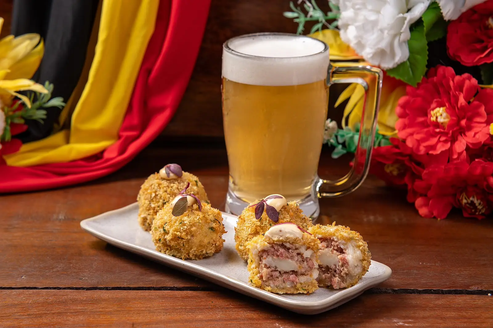 Passeio Bier Fest celebra a cultura alemã com gastronomia, música e experiências para toda a família em Balneário Camboriú