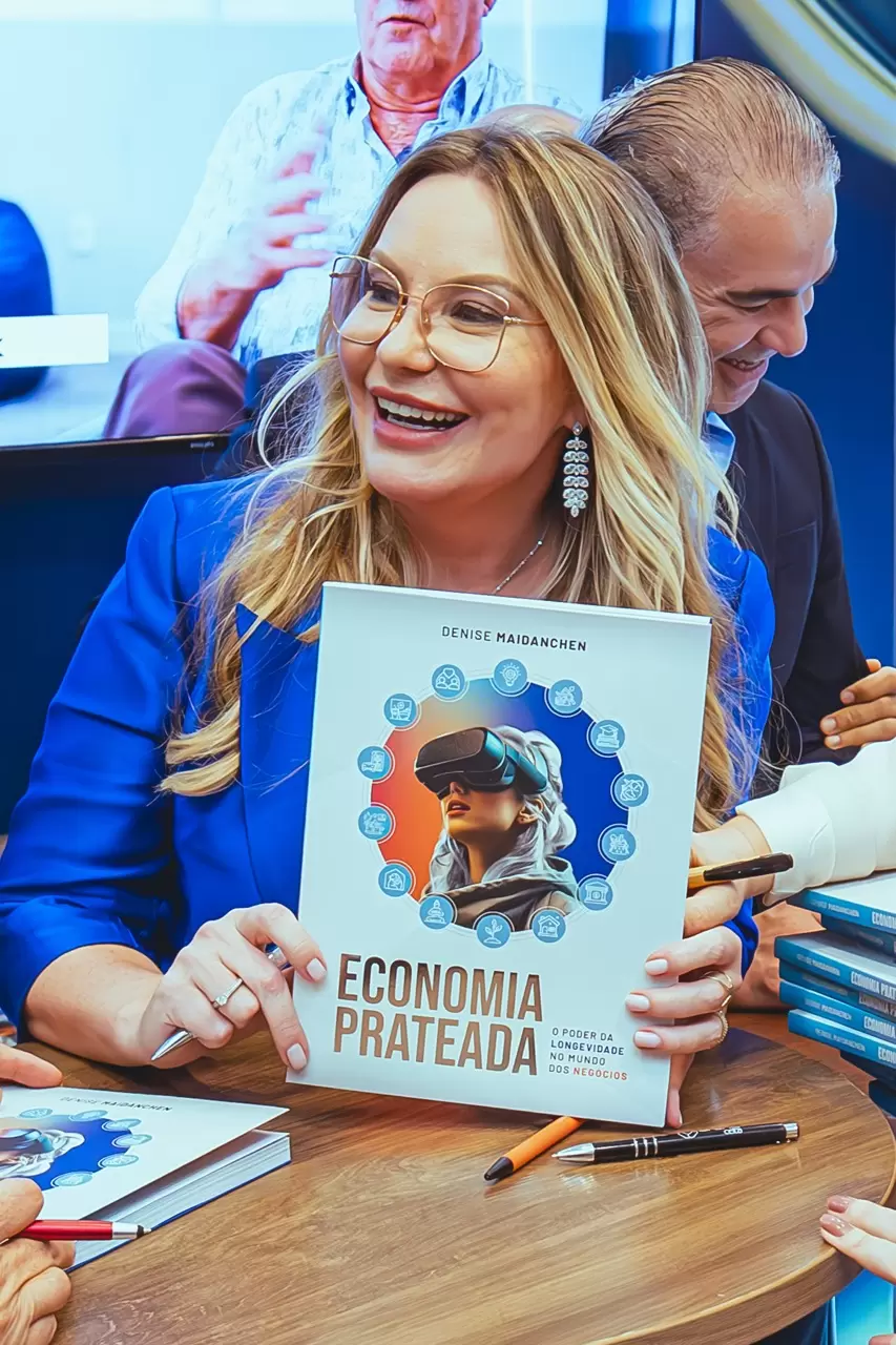 Economia Prateada: livro que aborda as oportunidades na longevidade é lançado durante o Quanta Summit