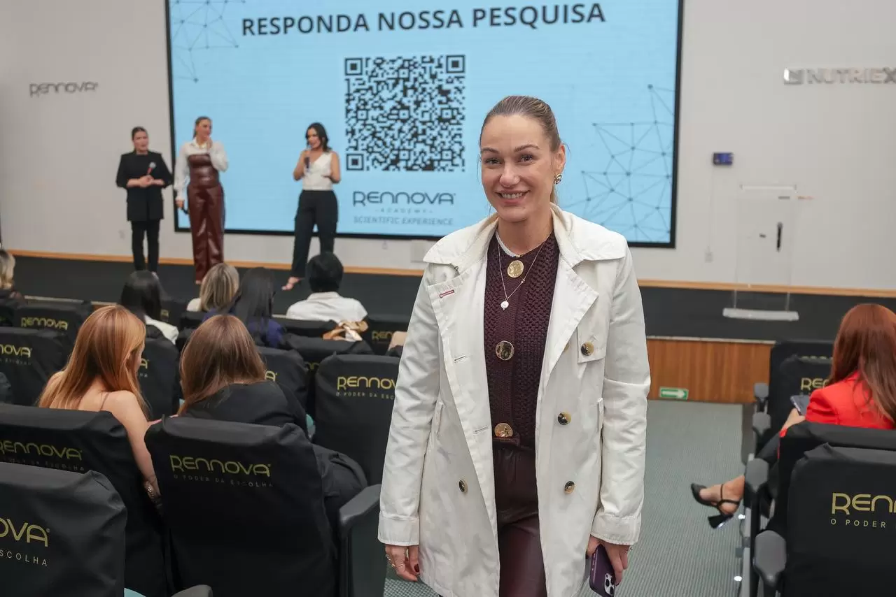 Catarinense participa de imersão sobre rejuvenescimento, protocolos exclusivos de harmonização facial e lançamentos de skincare em Goiânia