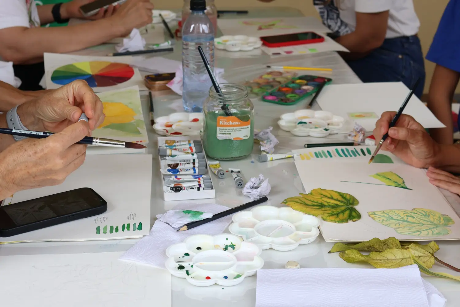 Florianópolis recebe oficina de aquarela gratuita, veja como participar