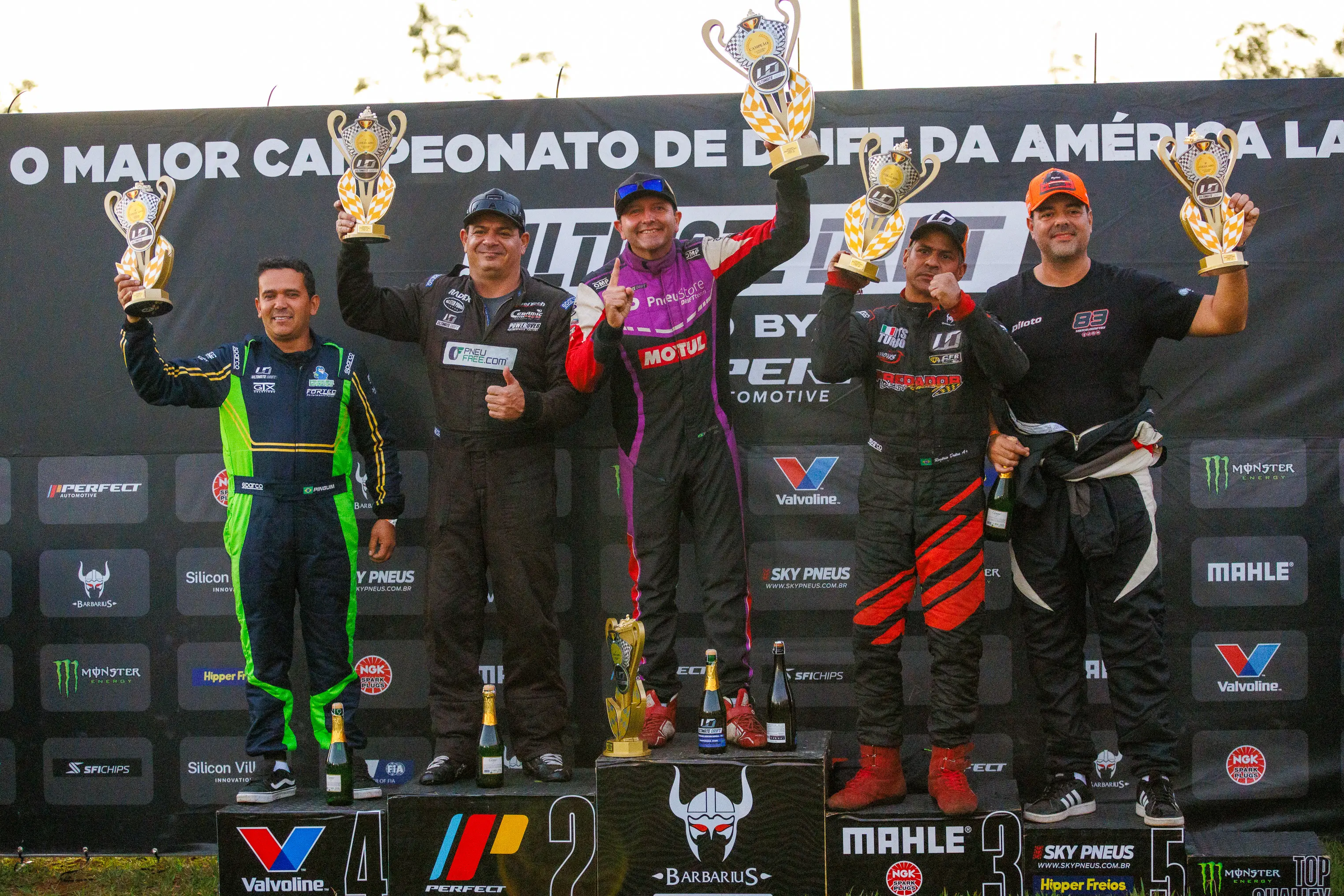 Márcio Kabeça conquista etapa do Brasileiro de Drift em Londrina e reforça presença catarinense na modalidade