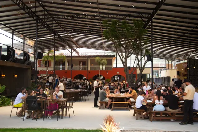 Carnaval para todas as idades: Fazenda Churrascada prepara programação especial com música ao vivo, espaço kids e experiências gastronômicas