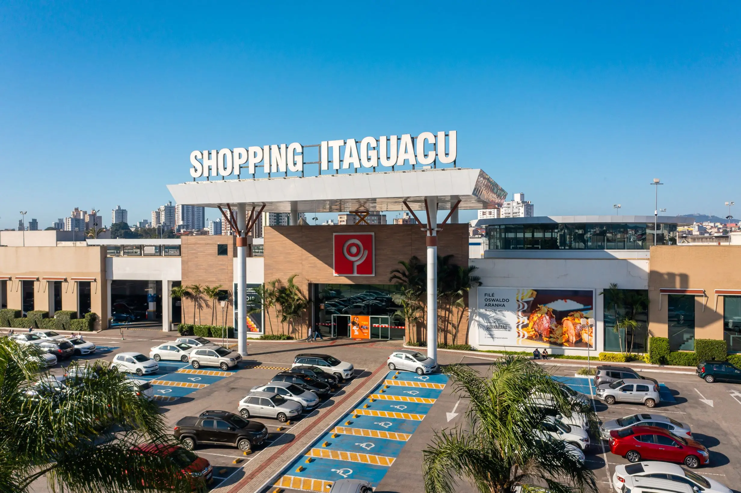 Shopping Itaguaçu celebra 44 anos como ponto de encontro marcante na vida de São José