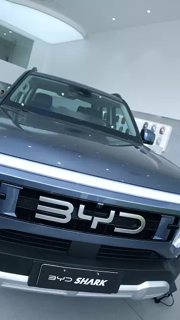 Picape híbrida Shark, é apresentada em BC pela DVA BYD
