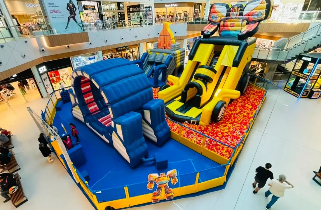 Aventura e diversão: Floripa Shopping recebe parque temático dos Transformers 