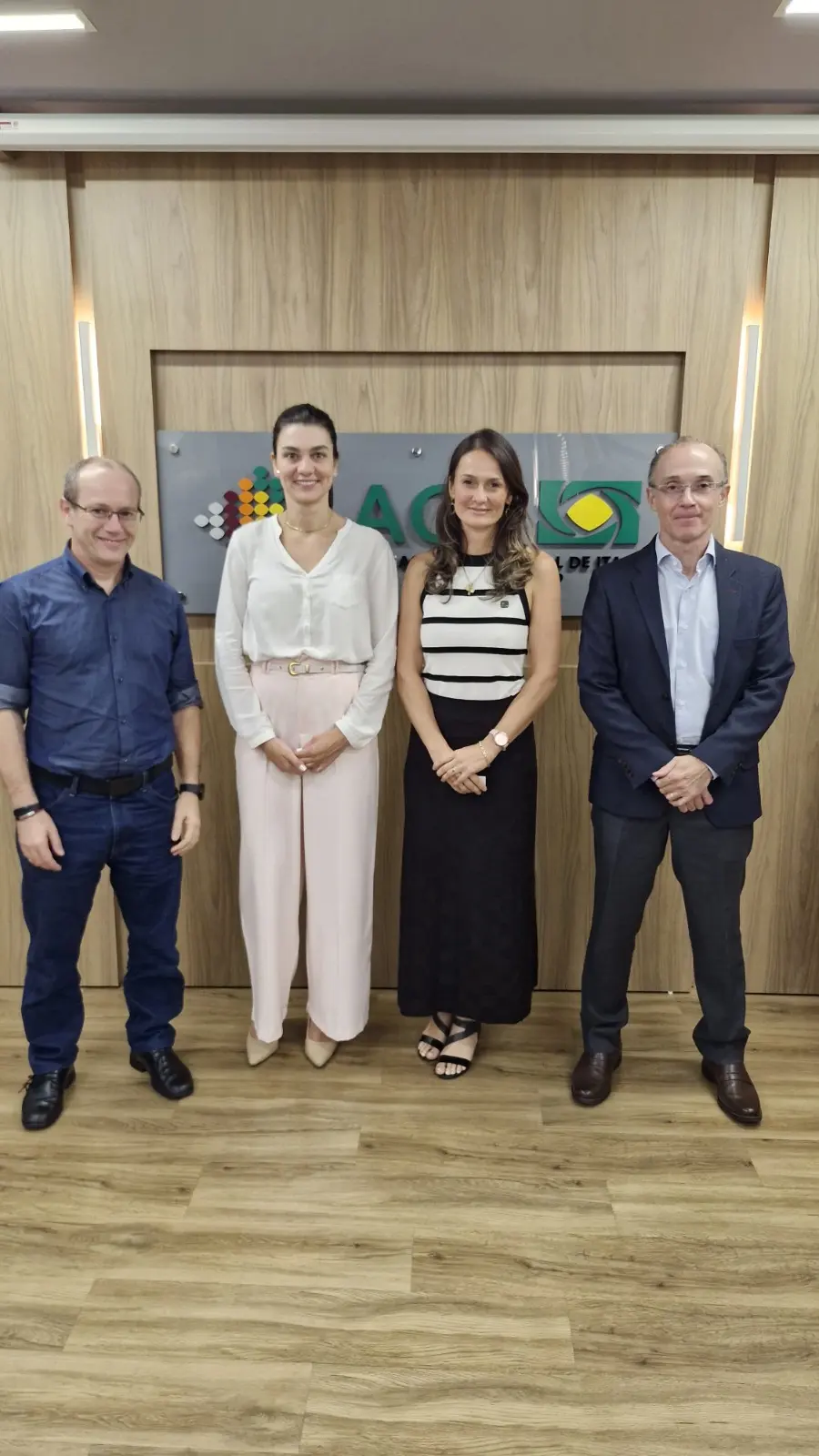 Plenária na ACII aponta caminhos para empresários acessarem o mercado de defesa