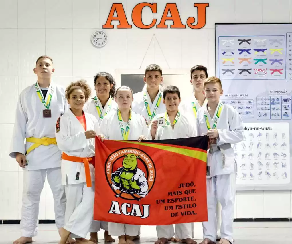 ACAJ contará com 10 atletas representando a cidade de CAMBORIÚ no Campeonato SUL BRASILEIRO DE JUDÔ