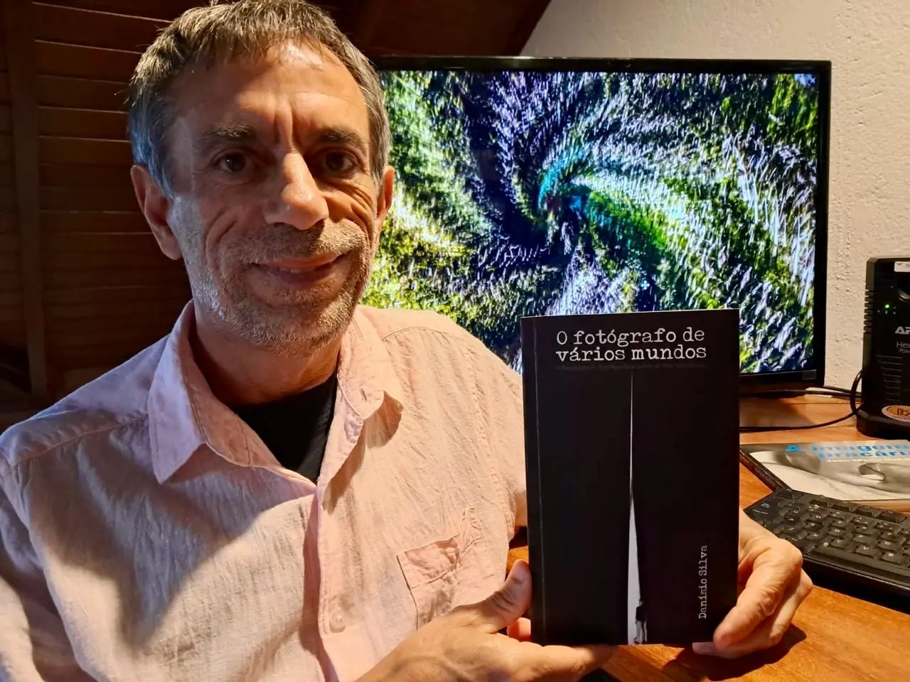 Danísio Silva abre exposição sobre a FotoNgrafia e lança dois livros no MIS