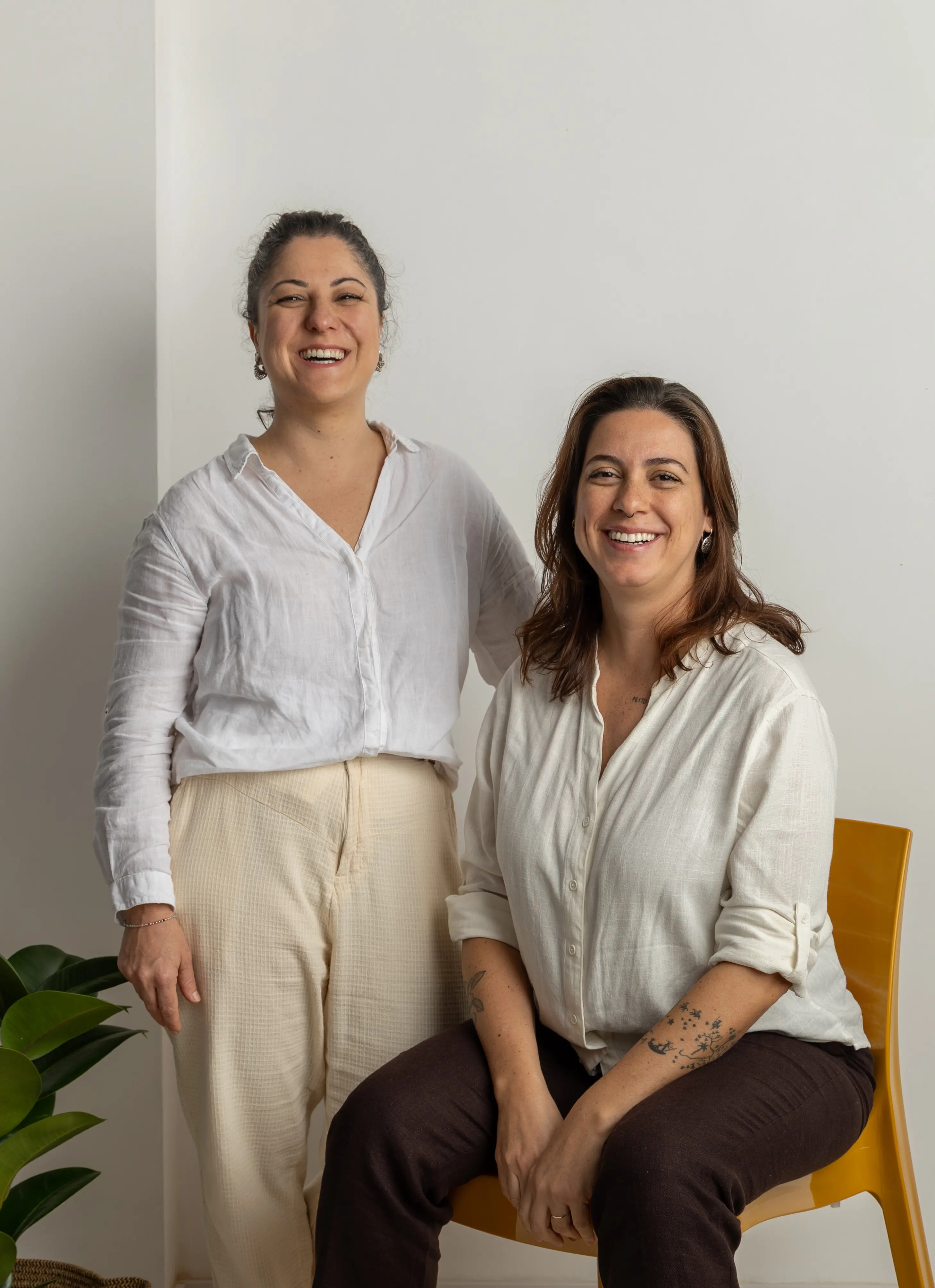 CAIS Escola de Artes abre inscrições para oficinas de escrita, tapeçaria, bordado e arquitetura