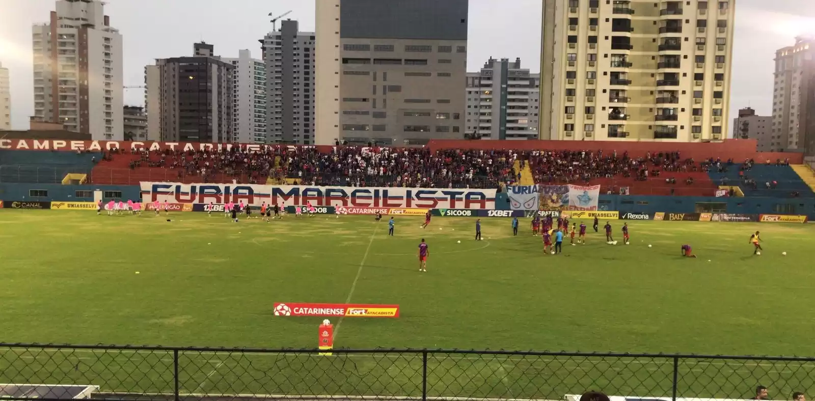 Camboriú e Marcílio Dias se enfrentam neste sábado, pelo Campeonato Catarinense, em jogo decisivo