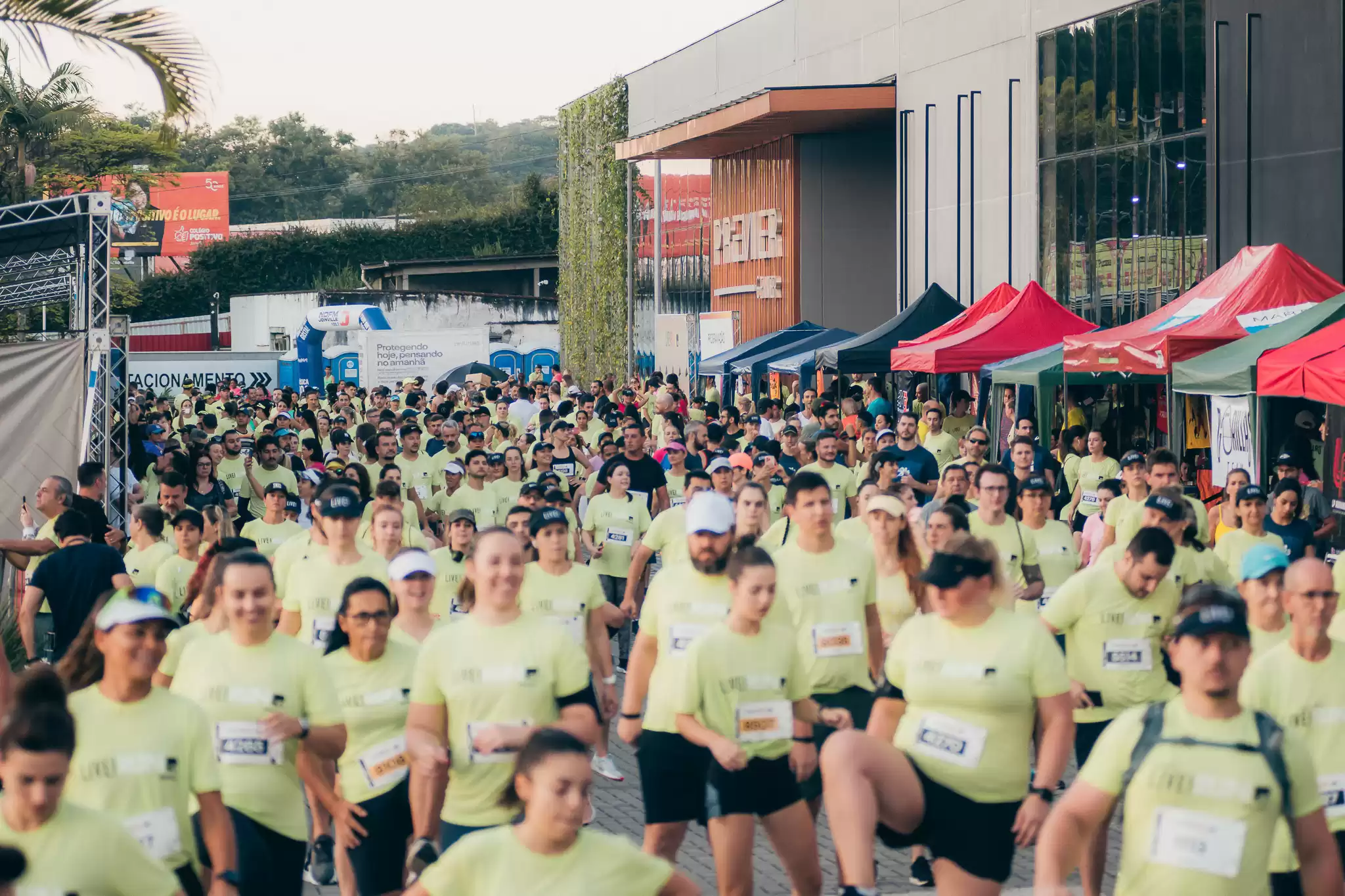 Com inscrições abertas, LIVE! RUN XP Florianópolis vai reunir mais de 2,5 mil corredores