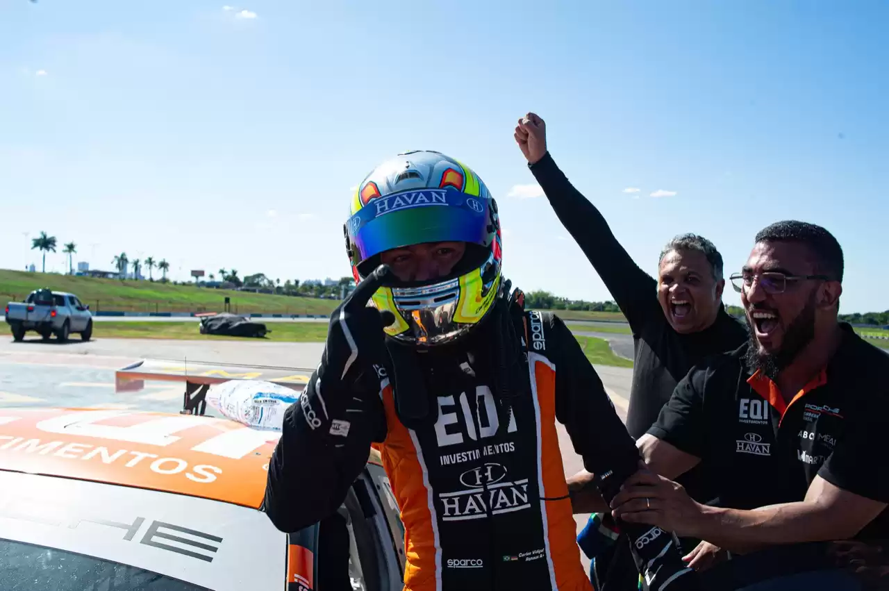 Dupla Renaux/Razia vence etapa da Porsche Cup em Goiânia