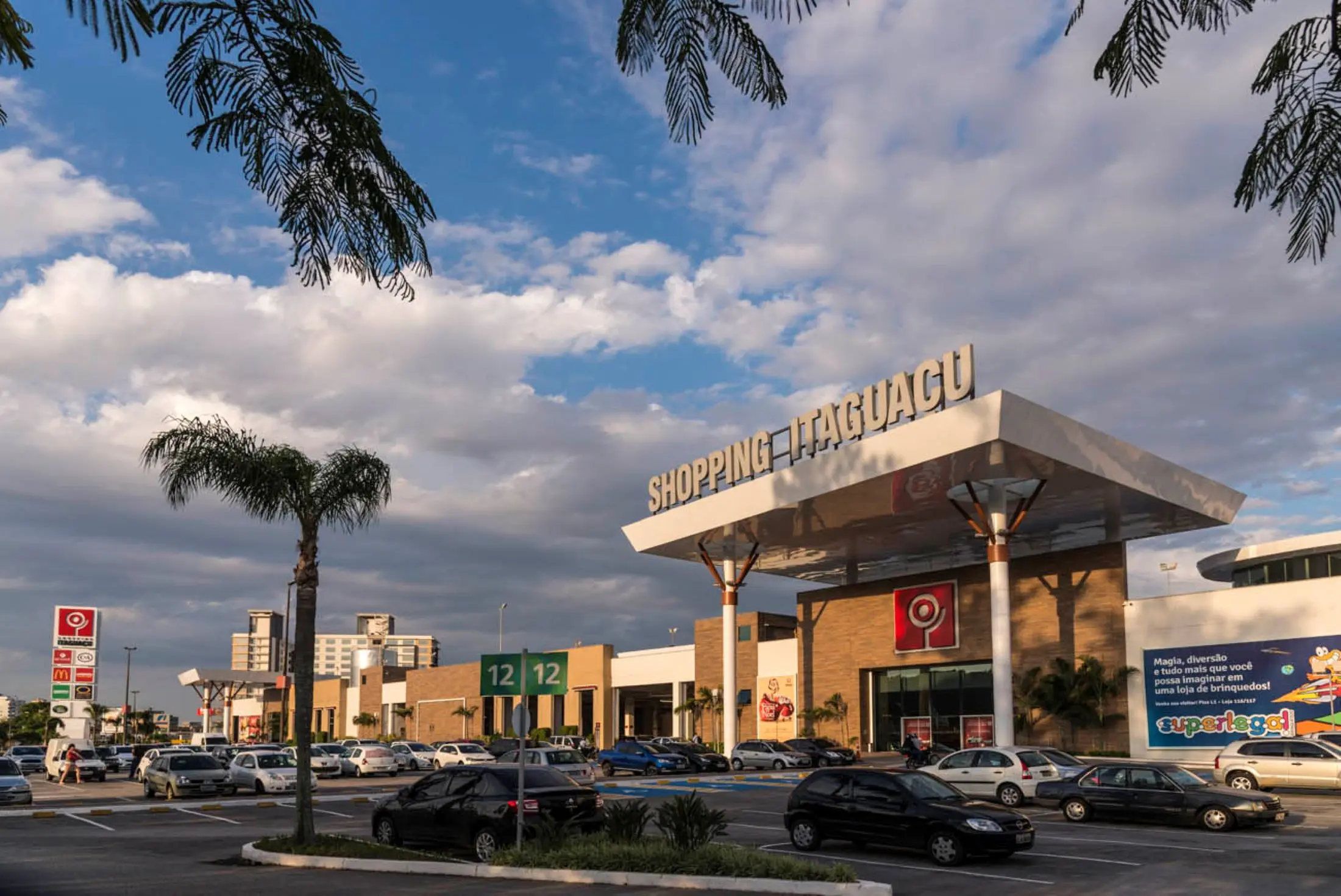 Shopping Itaguaçu celebra o Mês das Mães com programação especial para toda a família