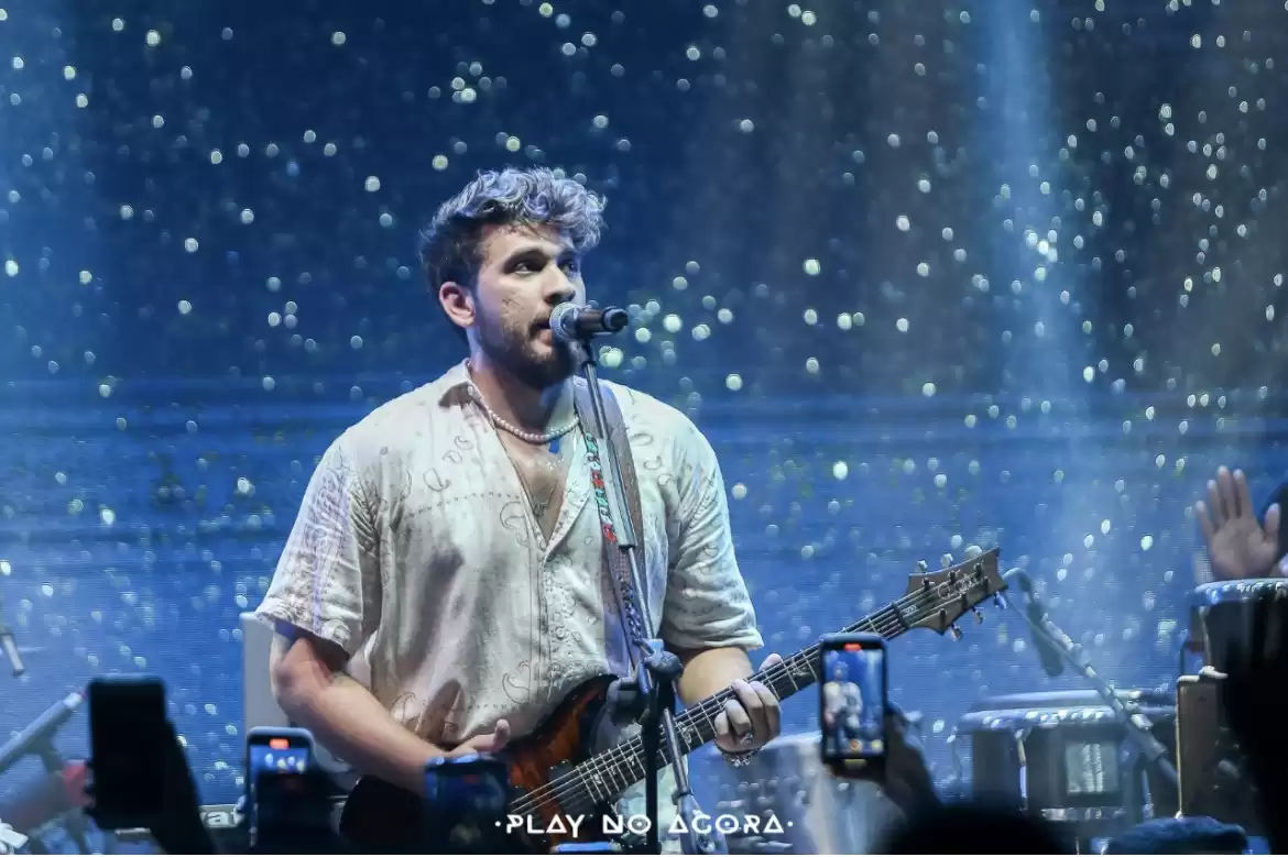 Gustavo Mioto se apresenta nesta sexta-feira, na SHED, em Balneário Camboriú