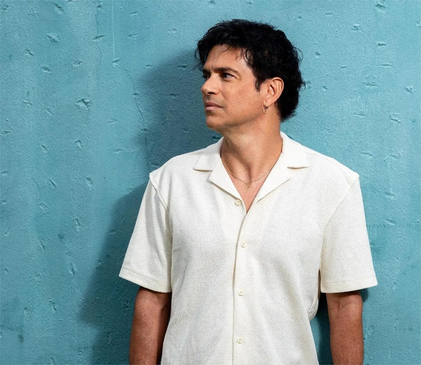 Jorge Vercillo apresenta nova fase da turnê comemorativa com “JV30 Parte II – Mais um final feliz”, em Balneário Camboriú