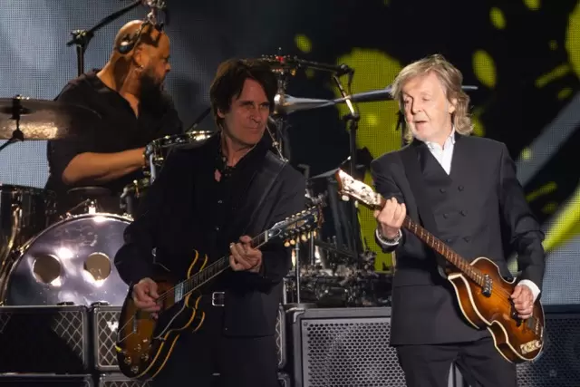 Show de Paul McCartney em Florianópolis terá camarote com serviços especiais